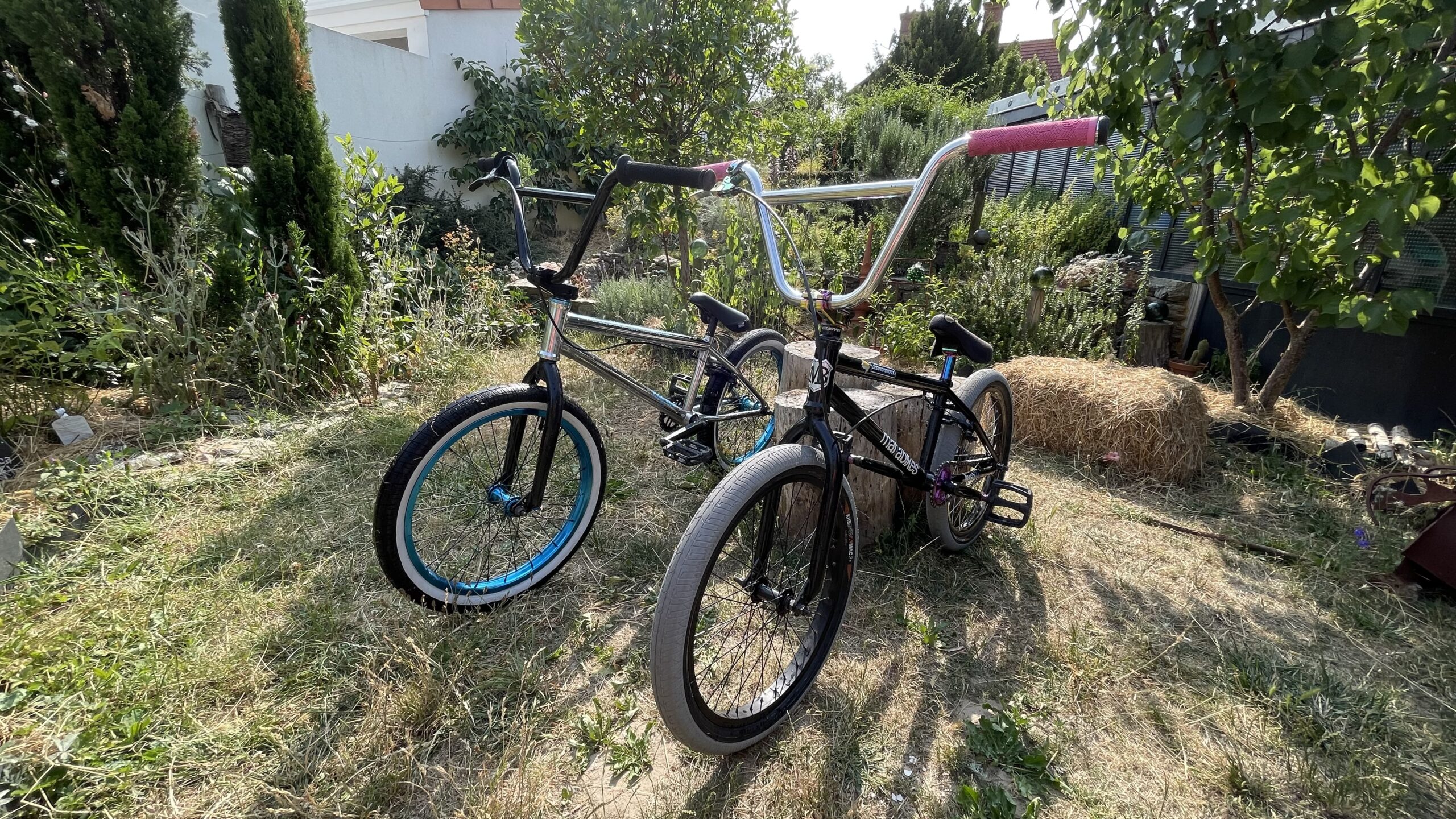 BMX 20’; vélos enfants 14’, 16’, 20’; à roulettes pour les tout petits; suiveurs
